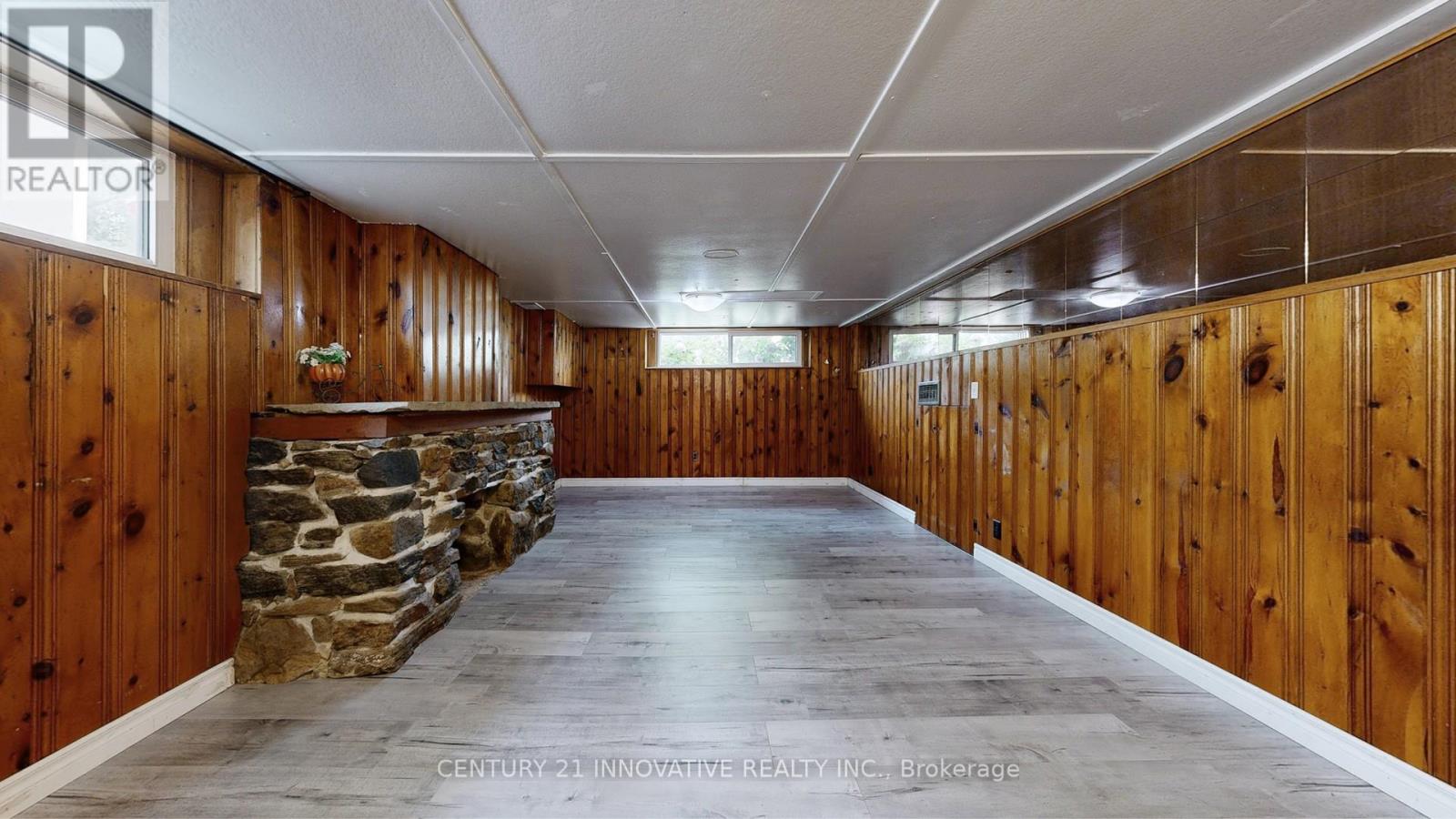 Photo 32 of 140 Benleigh Drive, Toronto ON