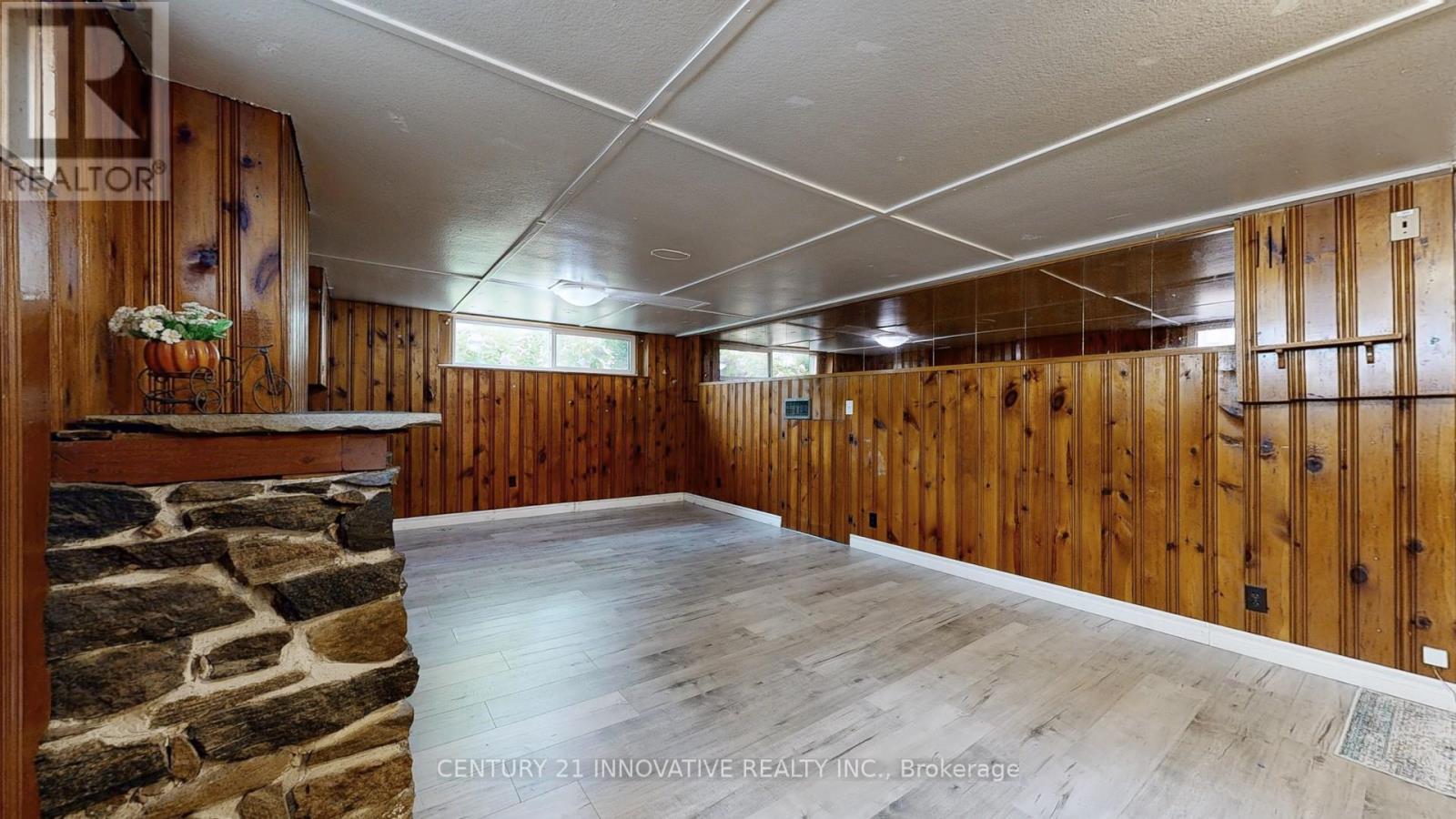 Photo 33 of 140 Benleigh Drive, Toronto ON