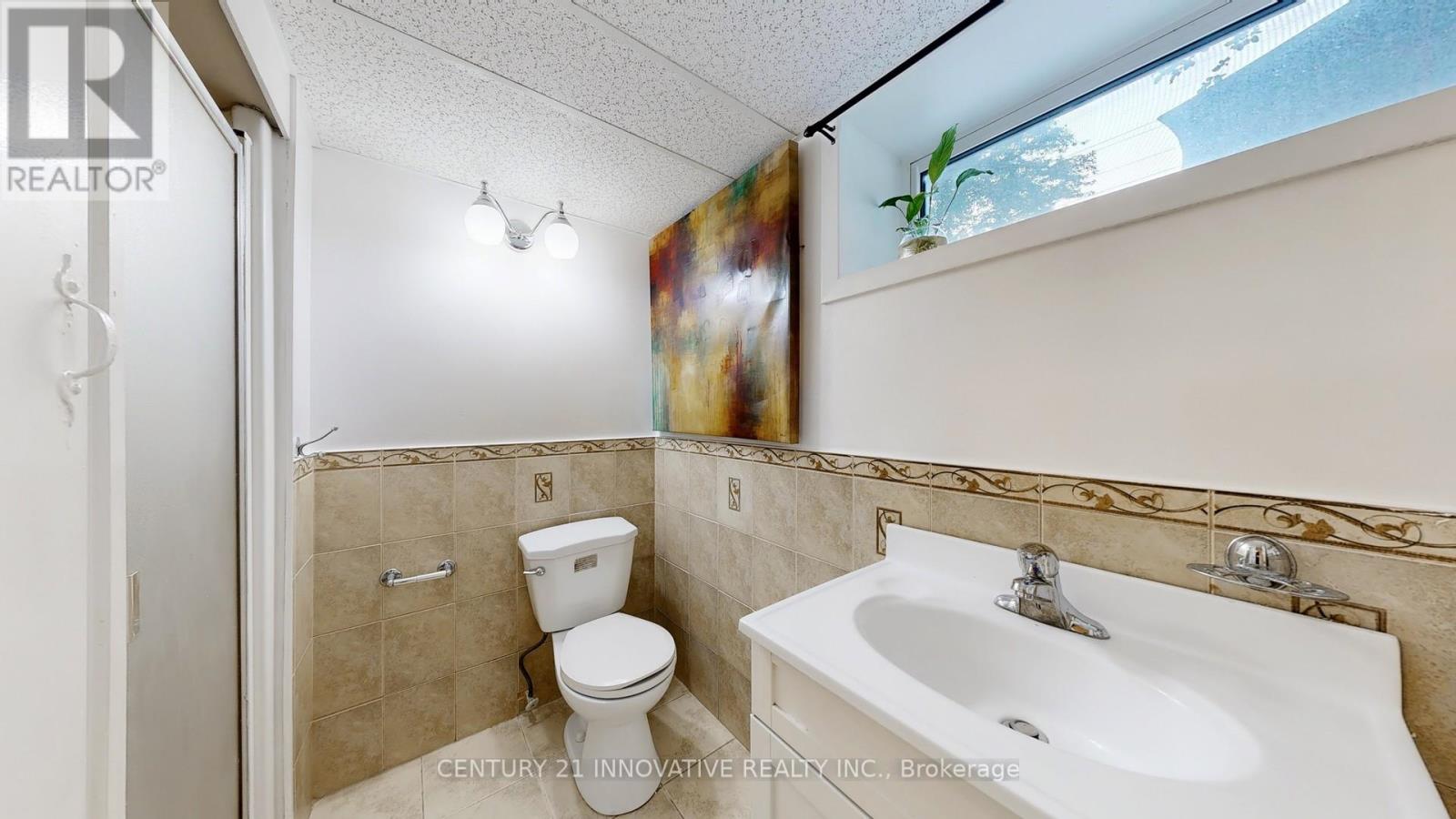 Photo 36 of 140 Benleigh Drive, Toronto ON