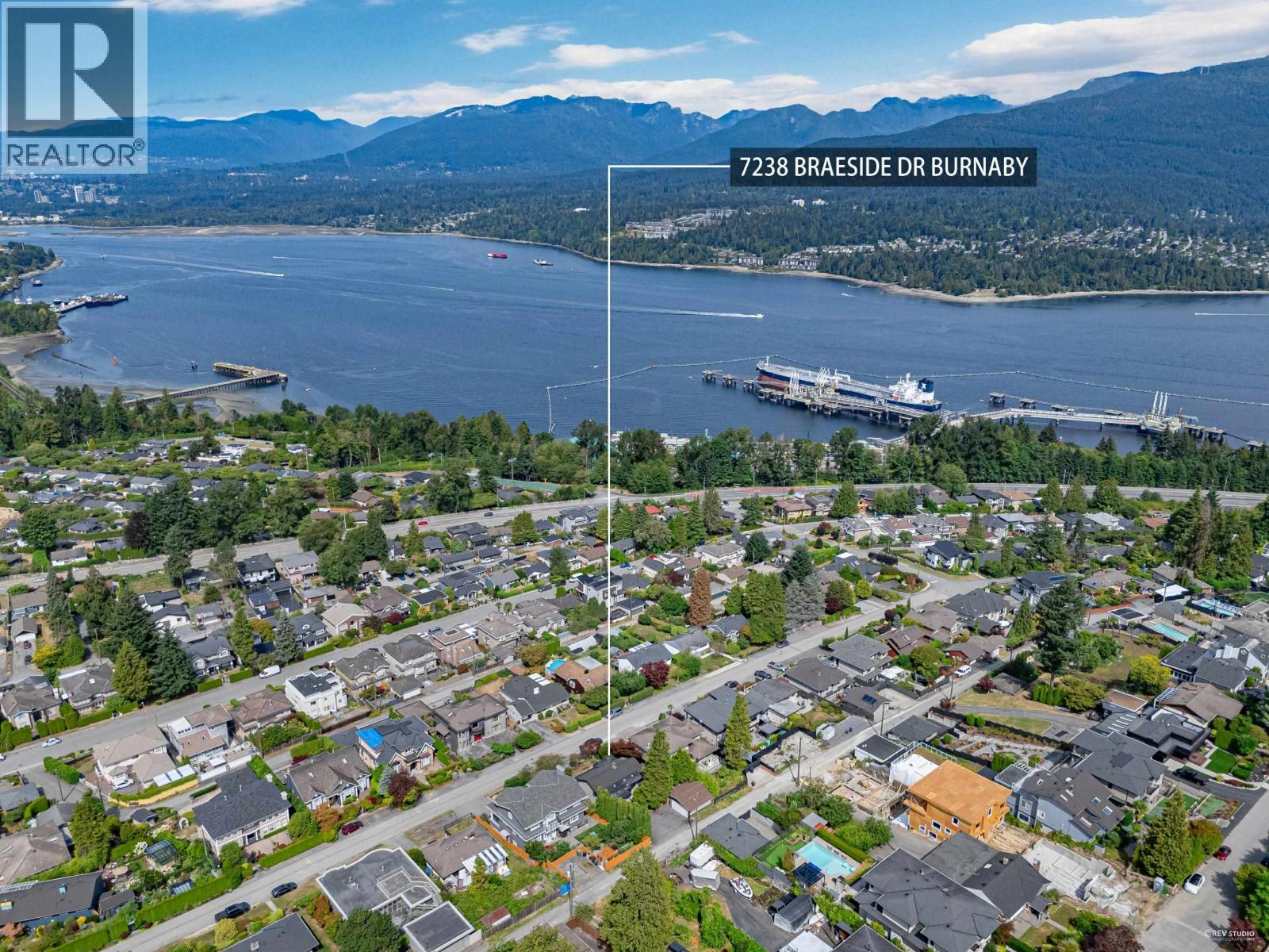 Photo 1 of 7238 Braeside Drive, Burnaby BC