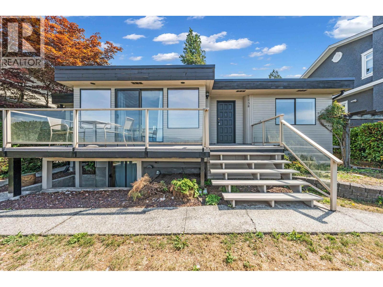 Photo 30 of 7238 Braeside Drive, Burnaby BC