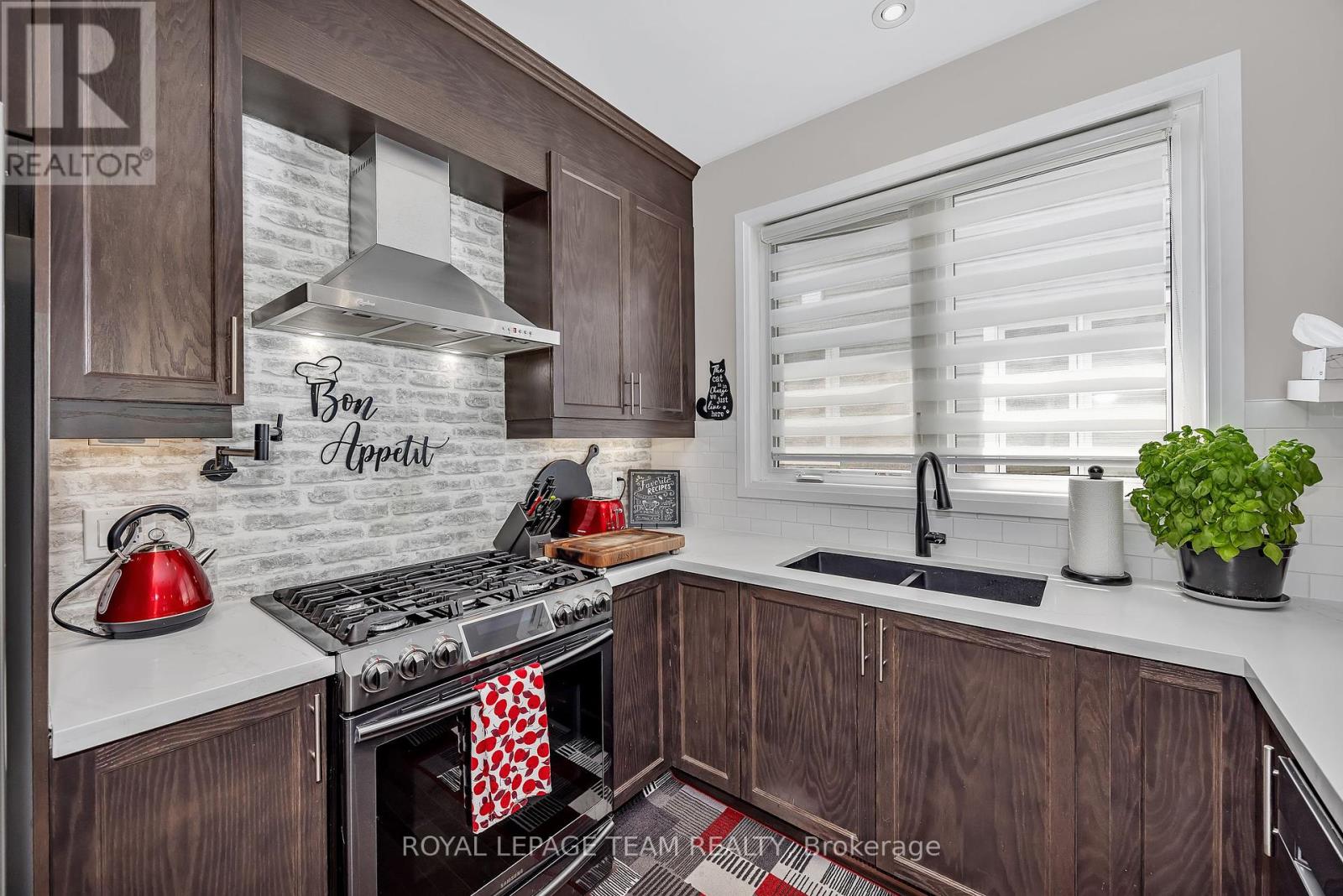 Photo 11 of 3222 Harvester Crescent, North Grenville ON