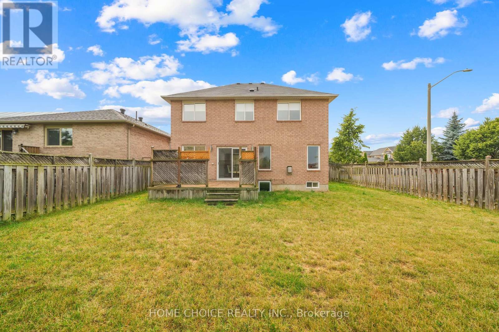 Photo 45 of 106 Brighton Road N, Barrie ON