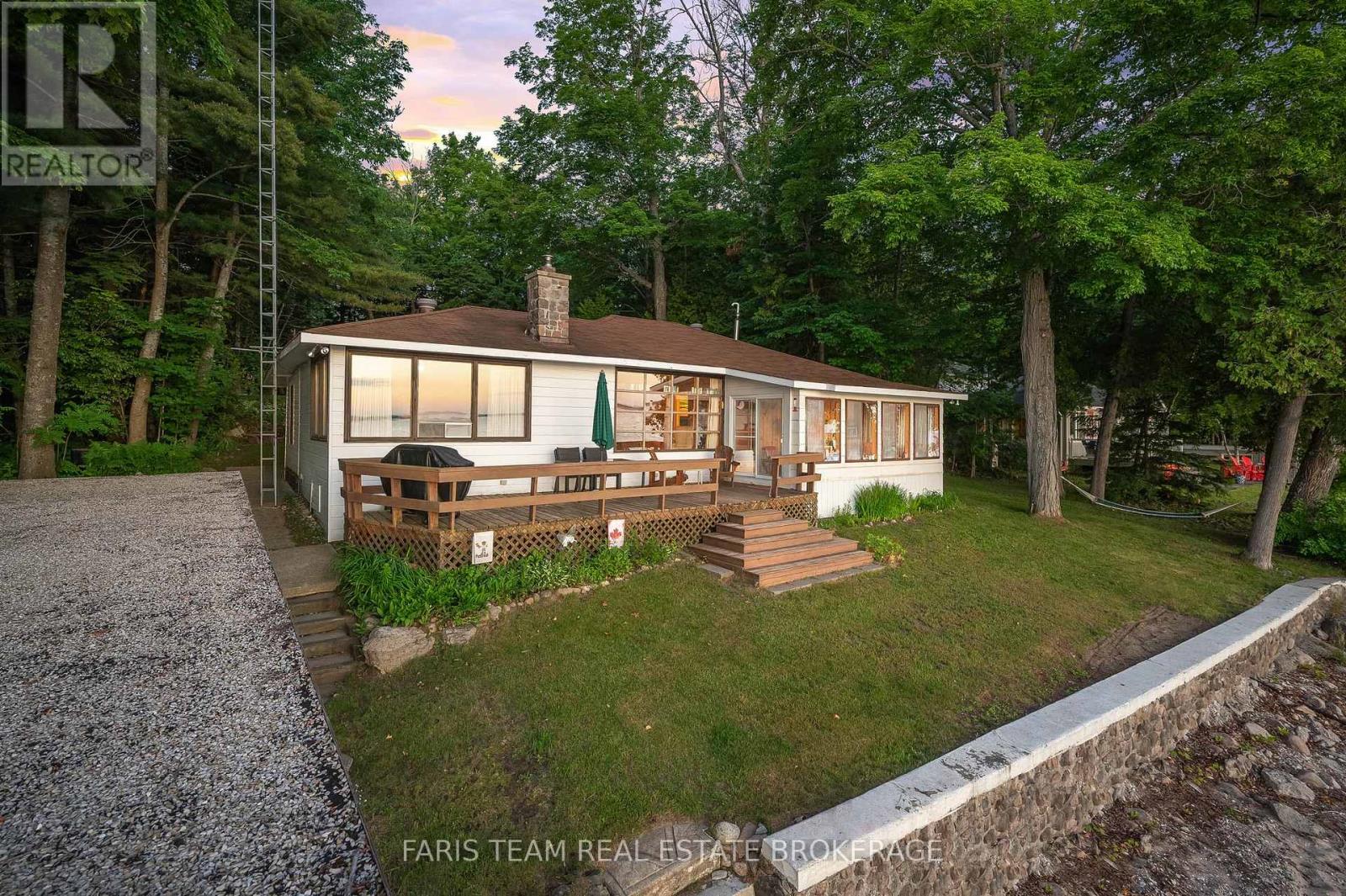 Photo 7 of 1697 Champlain Road, Tiny ON
