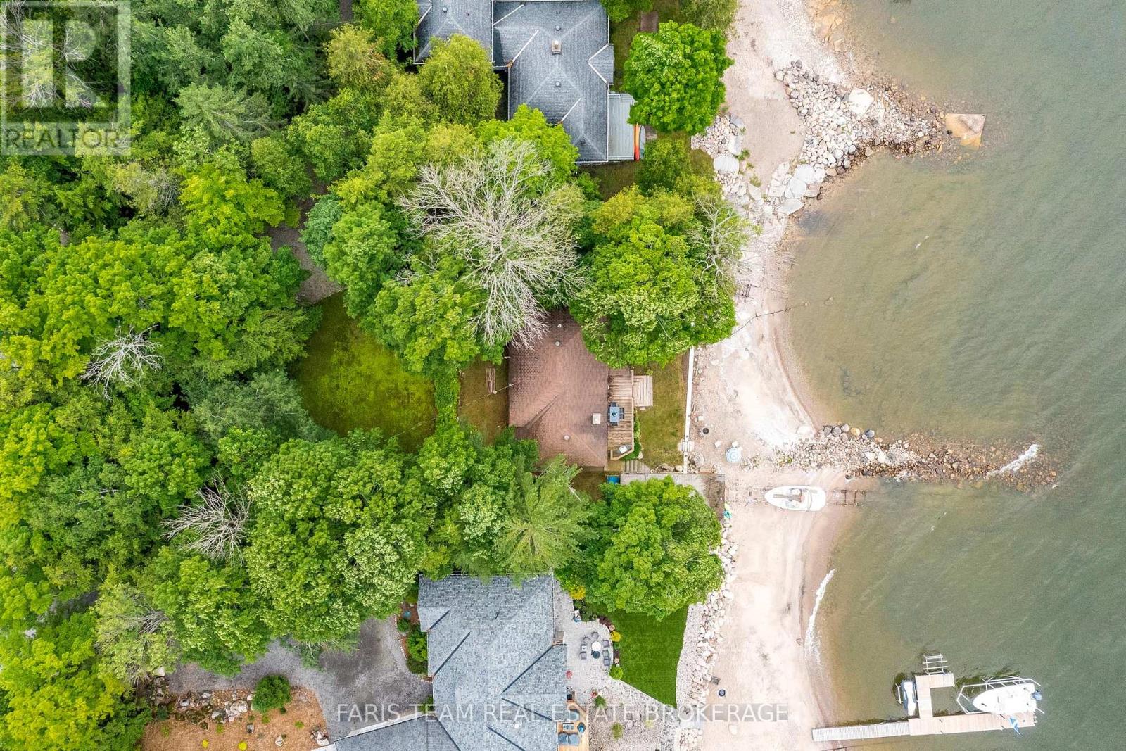 Photo 8 of 1697 Champlain Road, Tiny ON