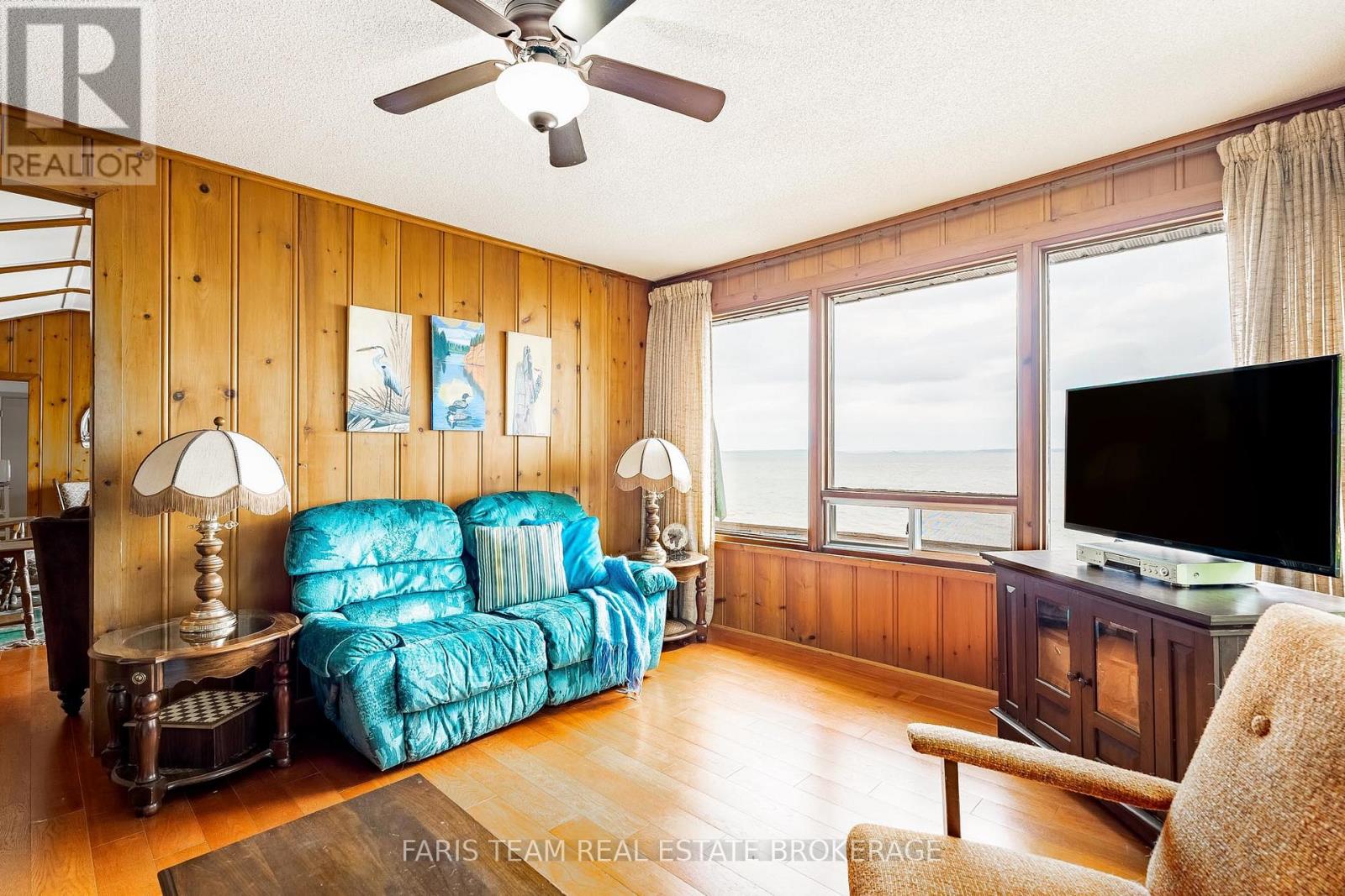Photo 25 of 1697 Champlain Road, Tiny ON