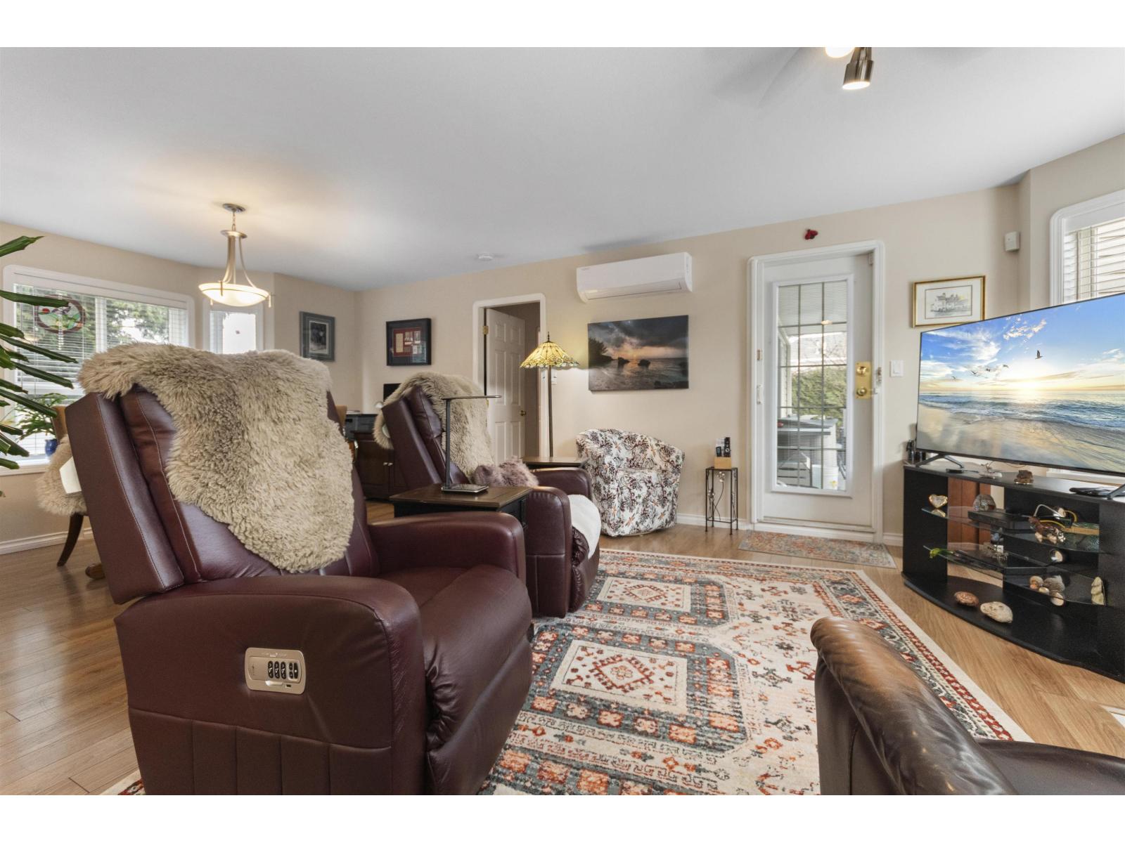 Photo 9 of 115 46693 Yale Road Chilliwack Proper East, Chilliwack BC