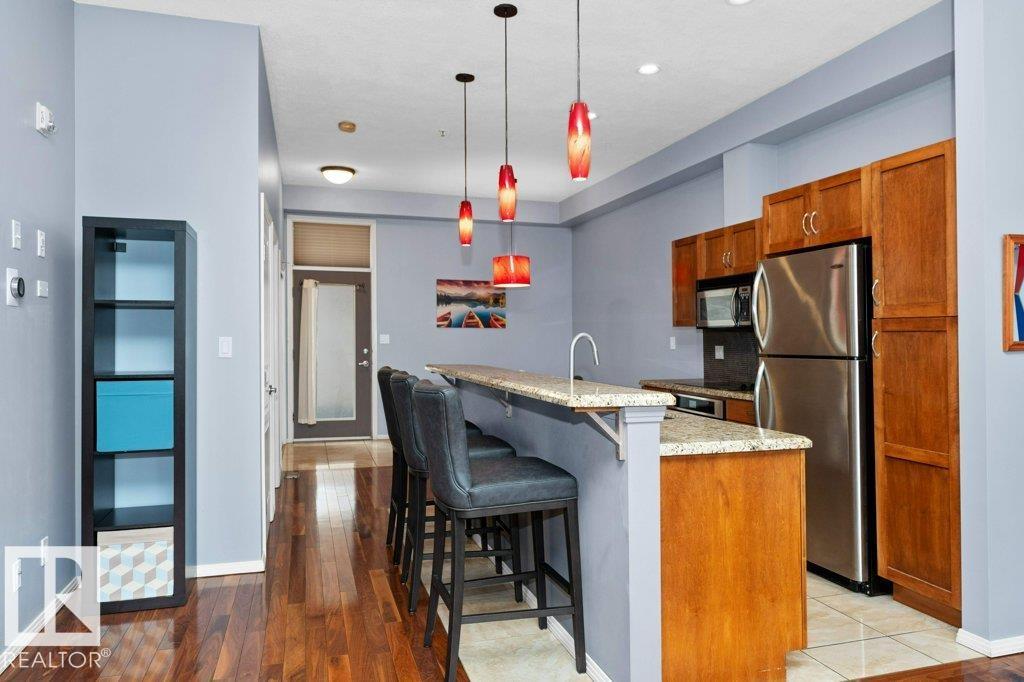 Photo 48 of 418 9804 101 St Nw, Edmonton AB