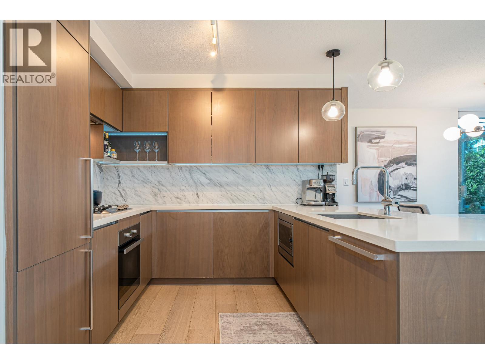 Photo 5 of 503 9019 Cook Road, Richmond BC