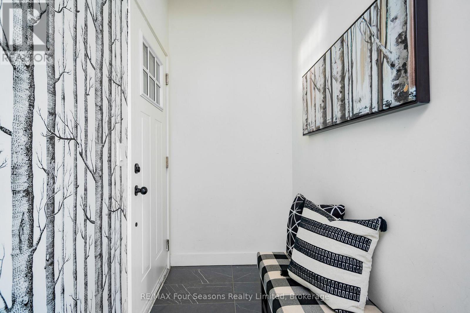 Photo 31 of 302 12 Beausoleil Lane, Blue Mountains ON