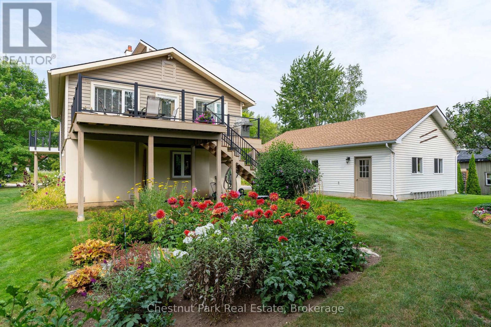 119 MARTIN GROVE - 32