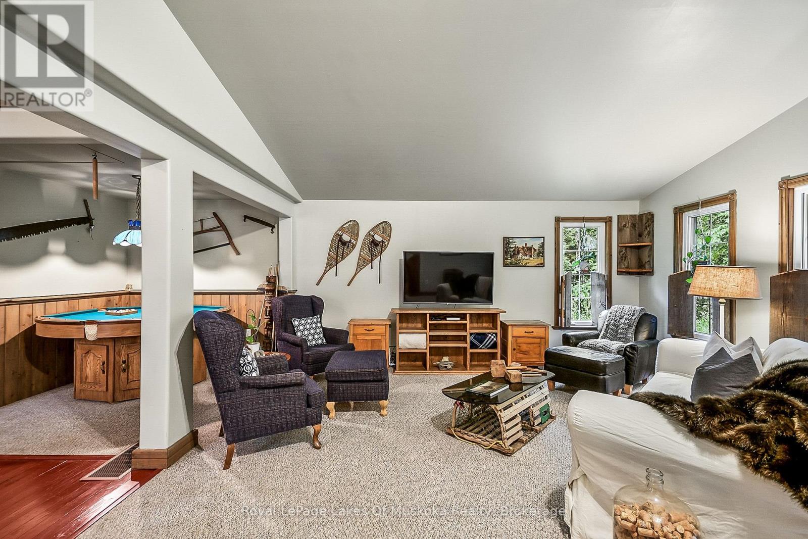 Photo 35 of 1005 Kirbys Beach Road, Bracebridge ON