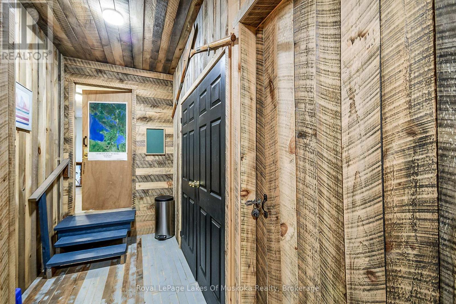 Photo 27 of 1005 Kirbys Beach Road, Bracebridge ON