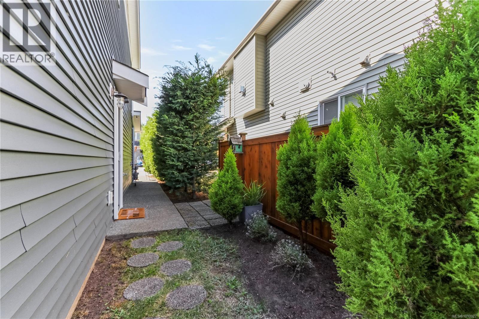 Photo 24 of 532 Lori Pl, Nanaimo BC