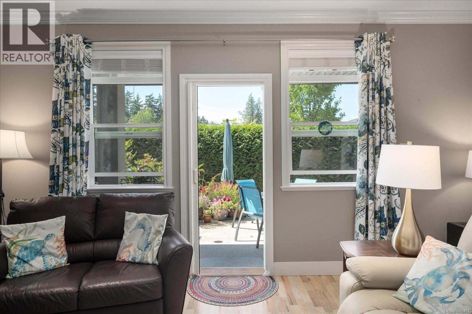 Photo 15 of 2 399 Wembley Rd, Parksville BC