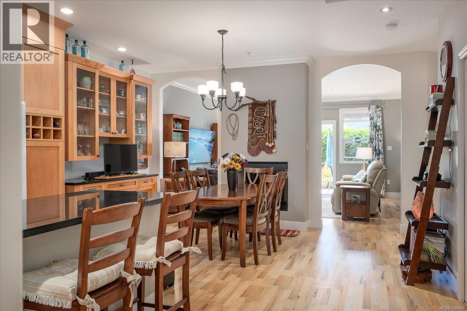 Photo 6 of 2 399 Wembley Rd, Parksville BC