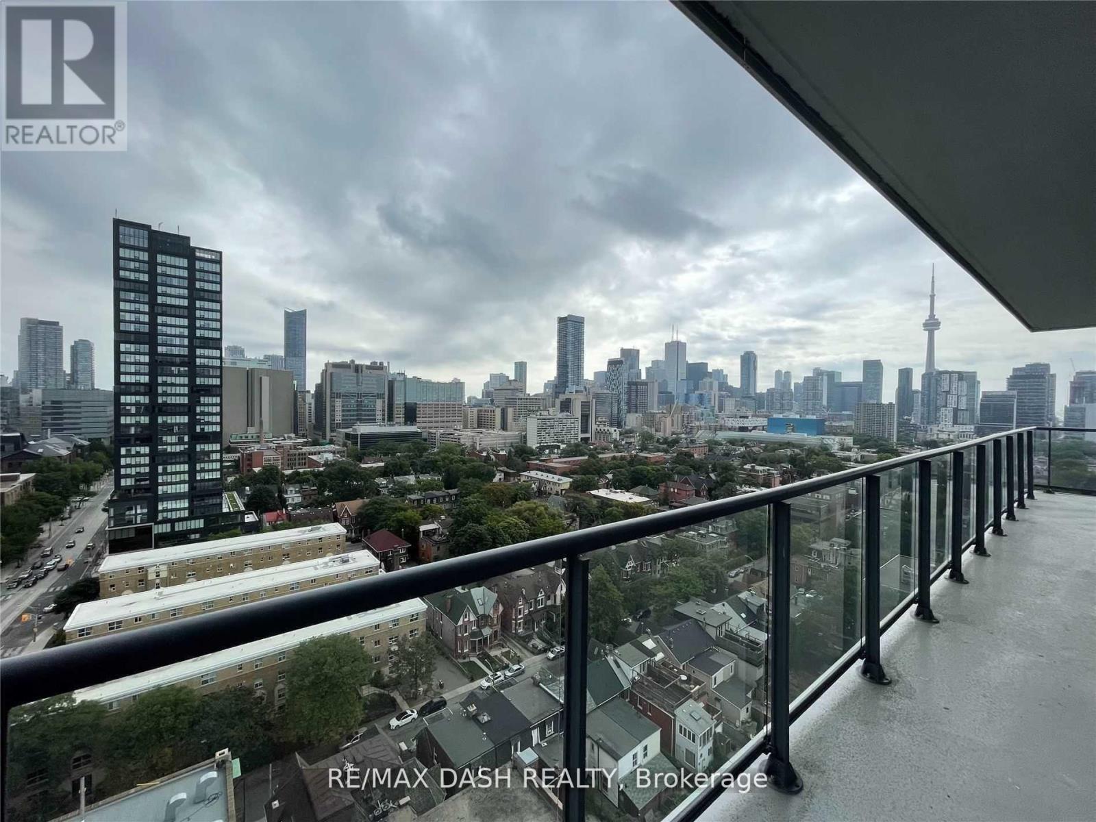 Photo 11 of Lph 01 181 Huron Street, Toronto ON