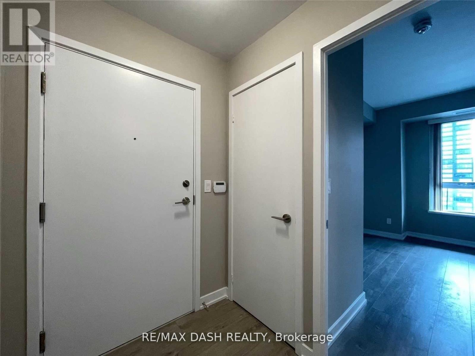 Photo 1 of Lph 01 181 Huron Street, Toronto ON