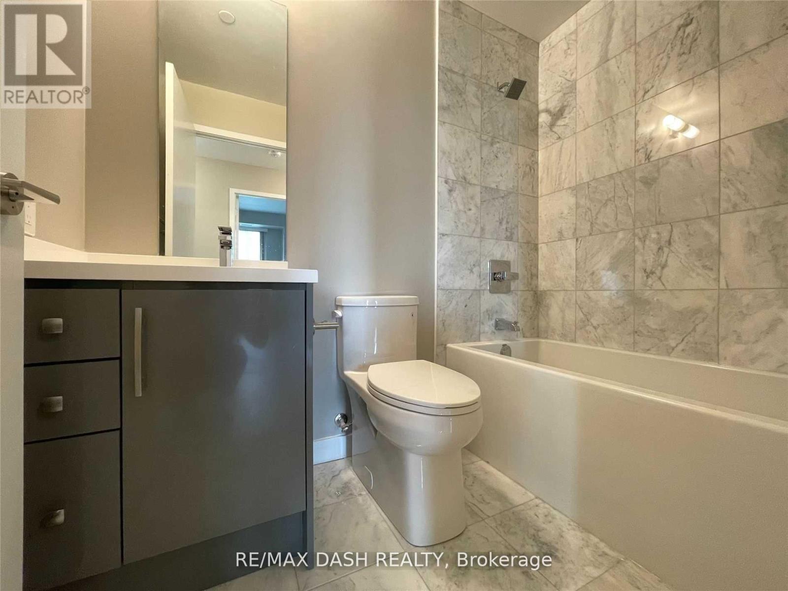 Photo 7 of Lph 01 181 Huron Street, Toronto ON