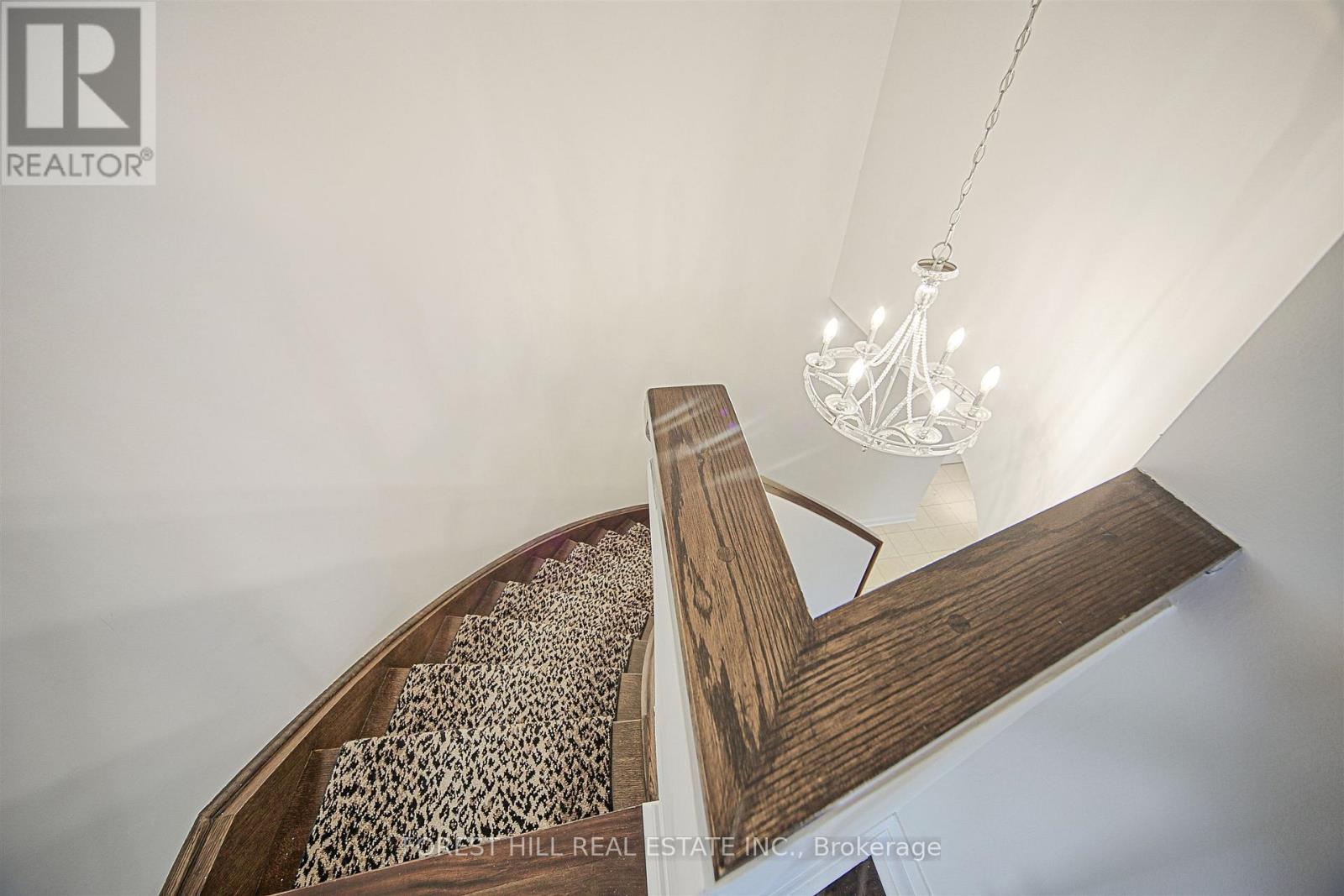 Photo 21 of 501 3 Mcalpine Street, Toronto ON
