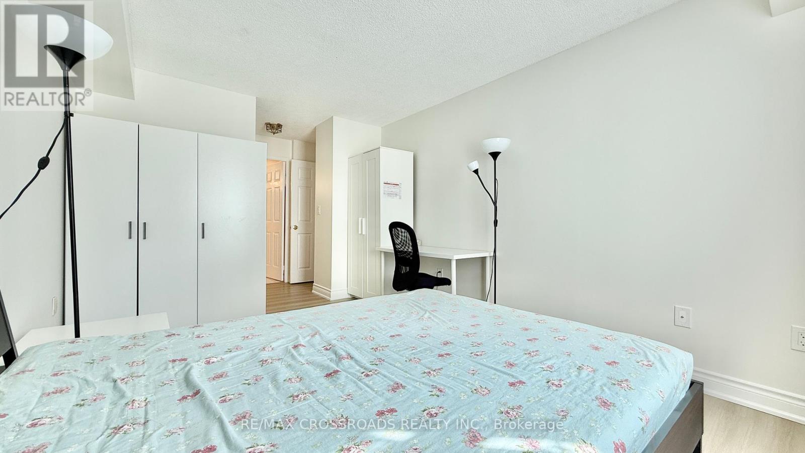 Photo 7 of 705 8 Pemberton Avenue, Toronto ON