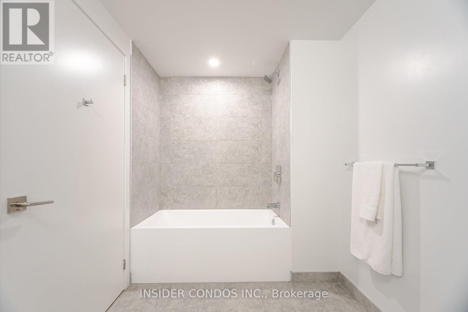 Photo 19 of 82 Dalhousie Street, Toronto ON