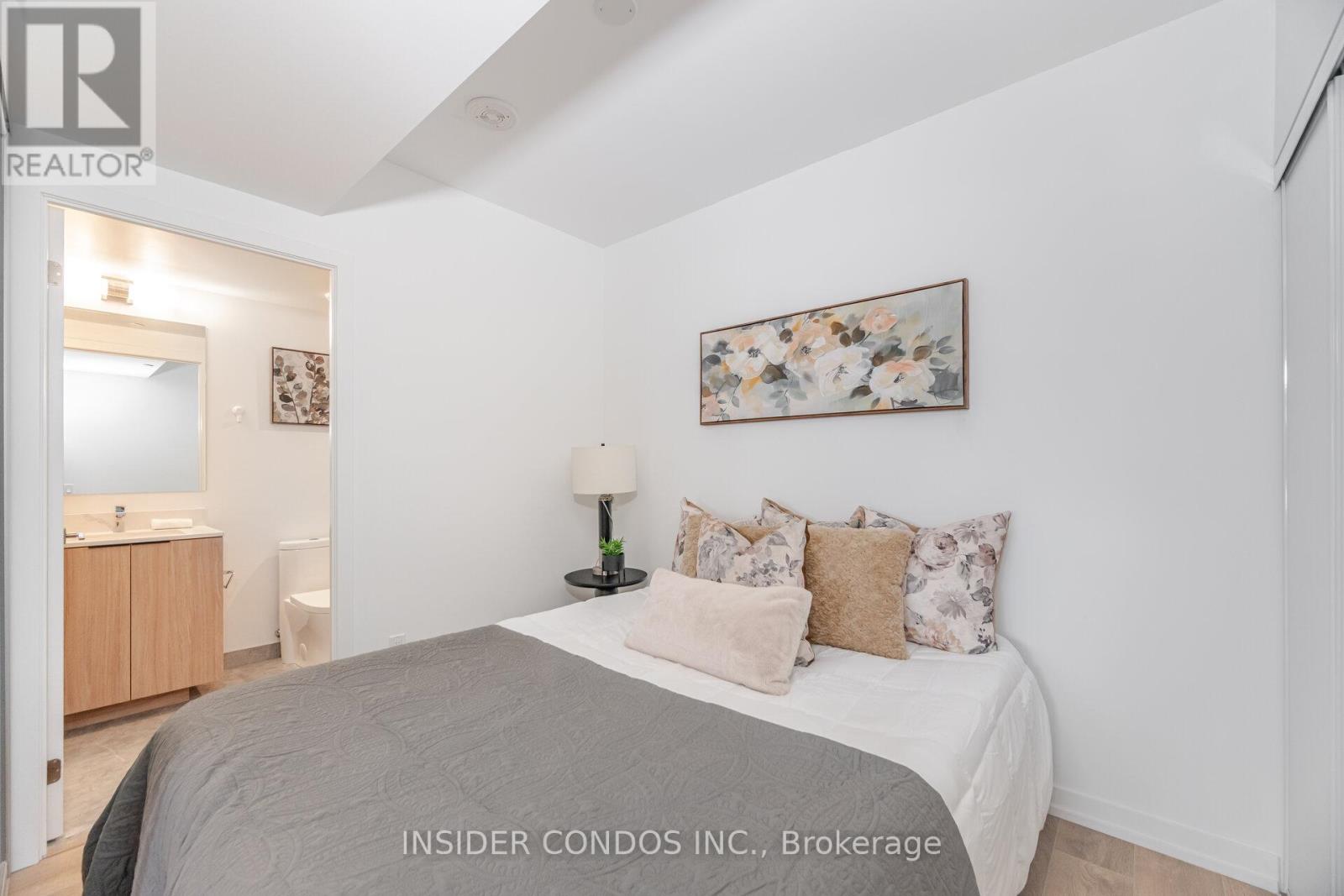 Photo 20 of 82 Dalhousie Street, Toronto ON