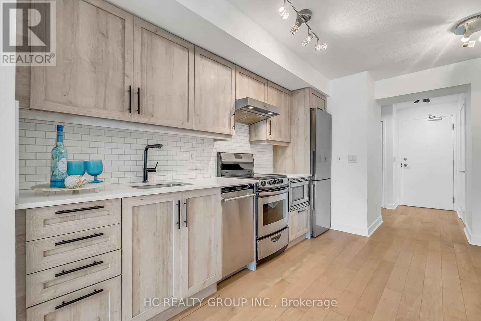 Photo 10 of 322 320 Richmond Street E, Toronto ON
