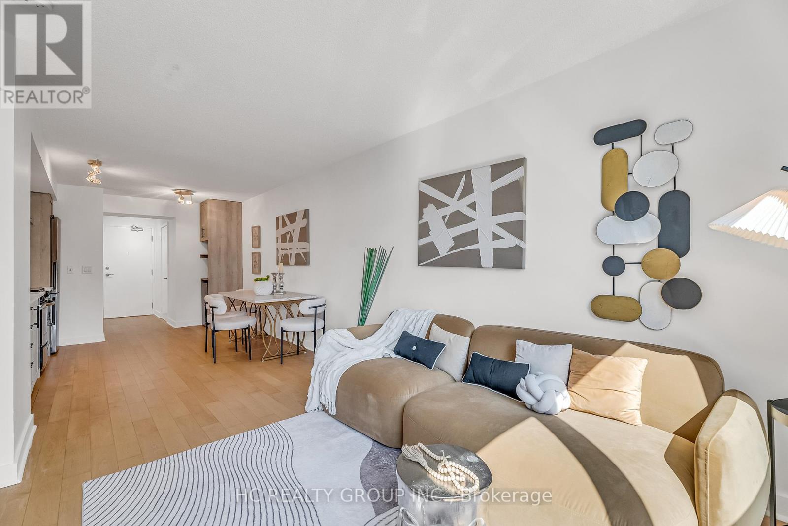 Photo 16 of 322 320 Richmond Street E, Toronto ON