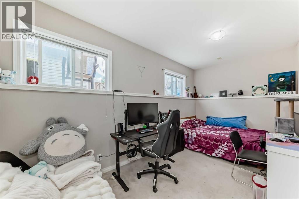 Single Family House Bi-level for Sale in  Bridleridge Road SW Bridlewood Calgary 