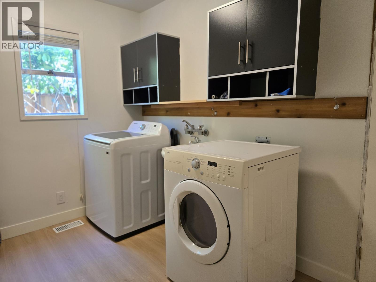 Photo 14 of 1027 Nanaimo Street, New Westminster BC