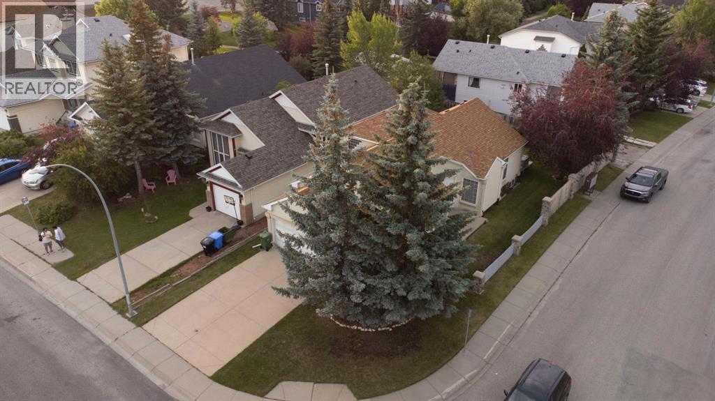 Single Family House Bungalow for Sale in  Somerset Drive SW Somerset Calgary 