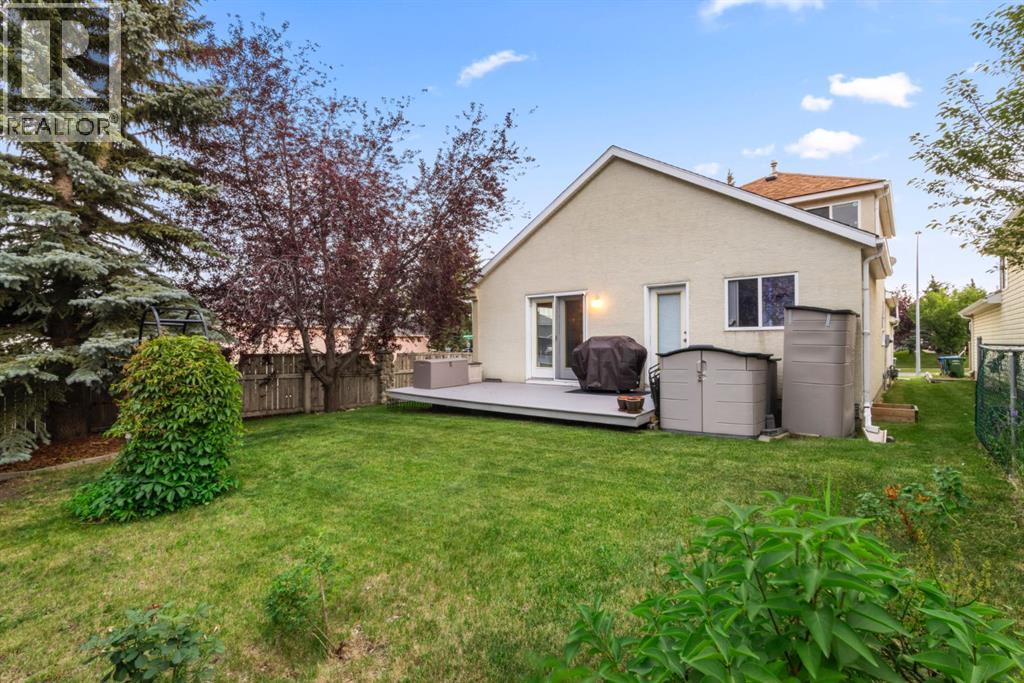Single Family House Bungalow for Sale in  Somerset Drive SW Somerset Calgary 