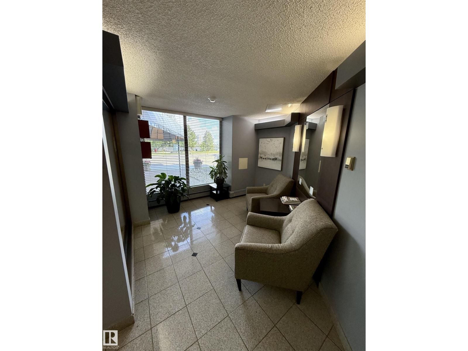 Photo 20 of 503 10545 Saskatchewan Dr Nw, Edmonton AB