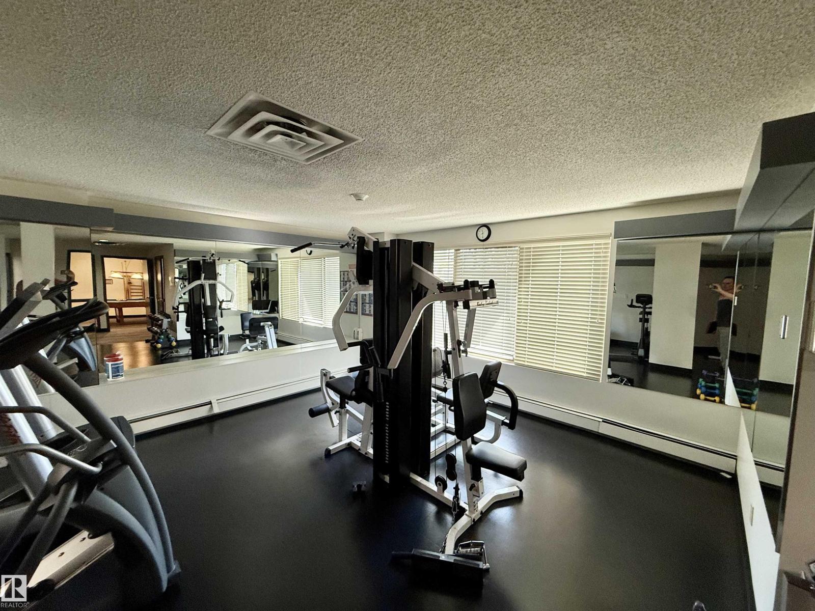 Photo 4 of 503 10545 Saskatchewan Dr Nw, Edmonton AB