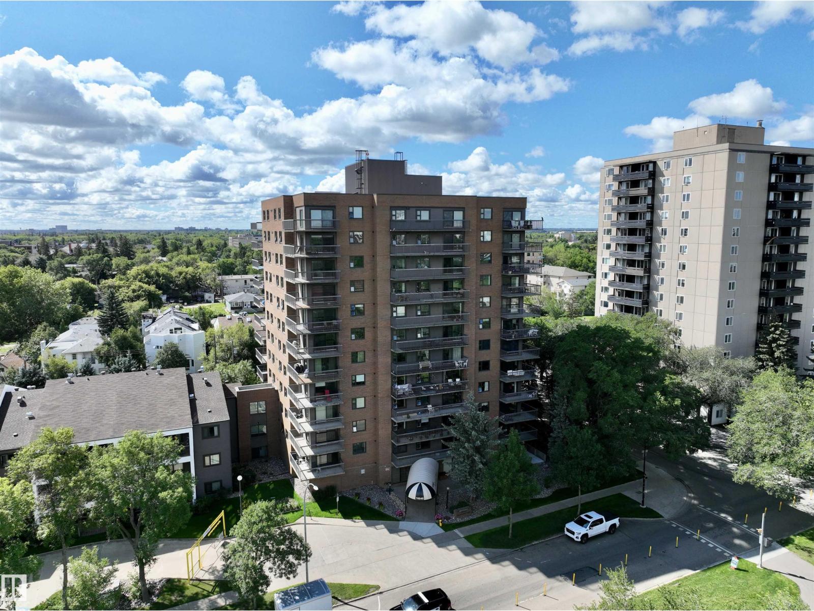 Photo 33 of 503 10545 Saskatchewan Dr Nw, Edmonton AB