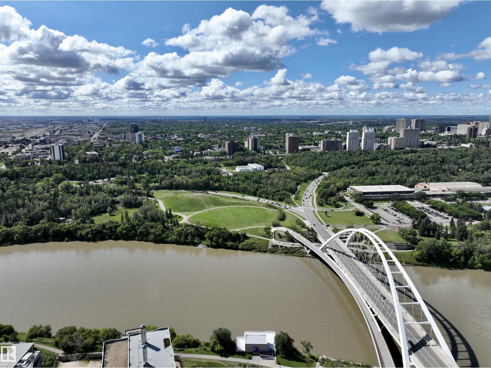 Photo 38 of 503 10545 Saskatchewan Dr Nw, Edmonton AB