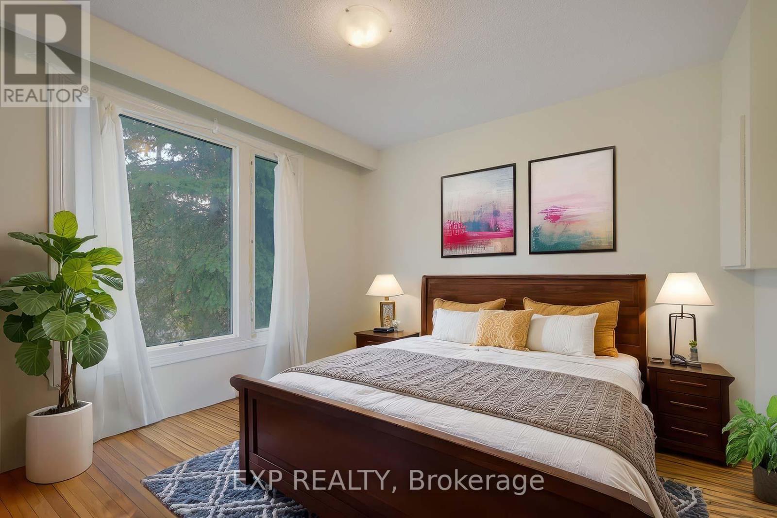 Photo 35 of 260 Cook Street, Barrie ON