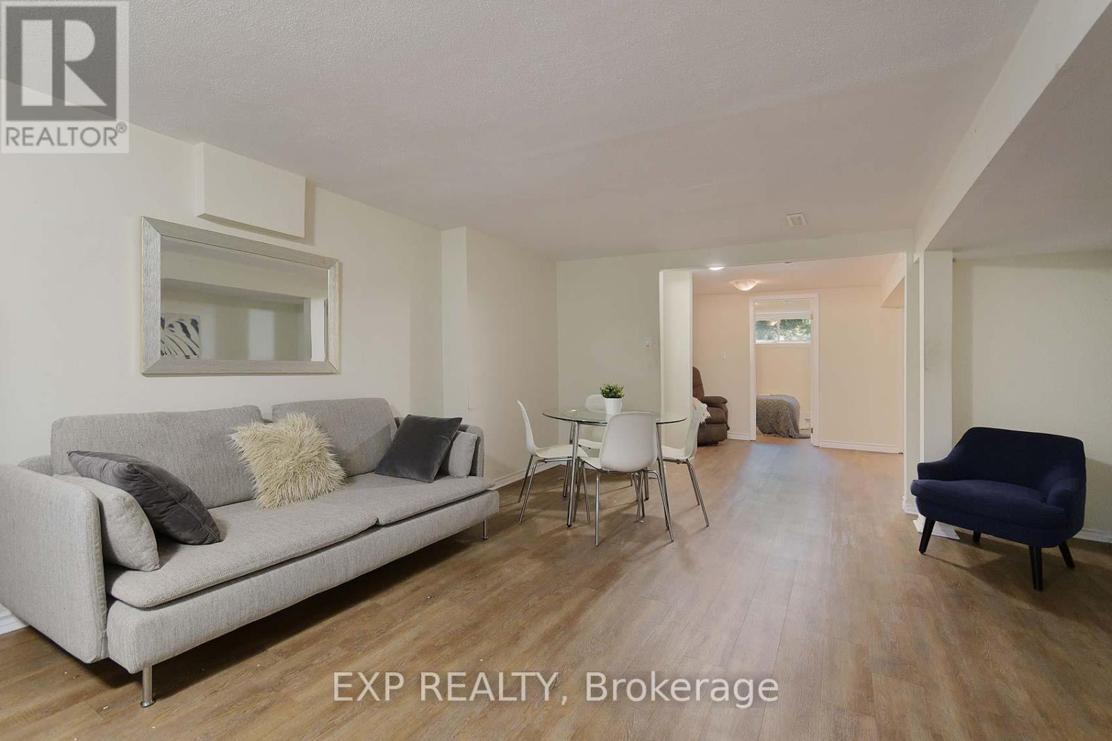 Photo 37 of 260 Cook Street, Barrie ON
