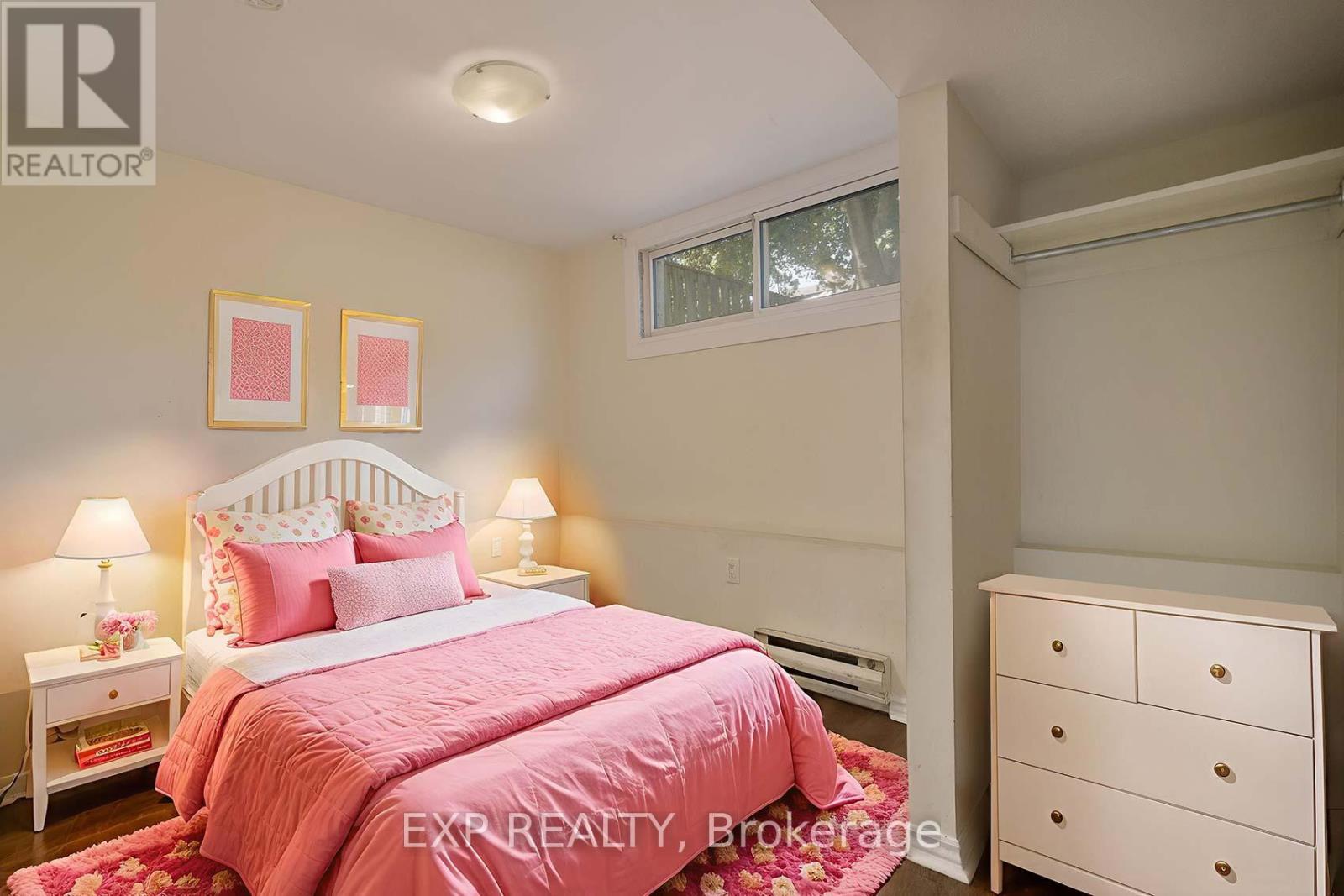 Photo 14 of 260 Cook Street, Barrie ON