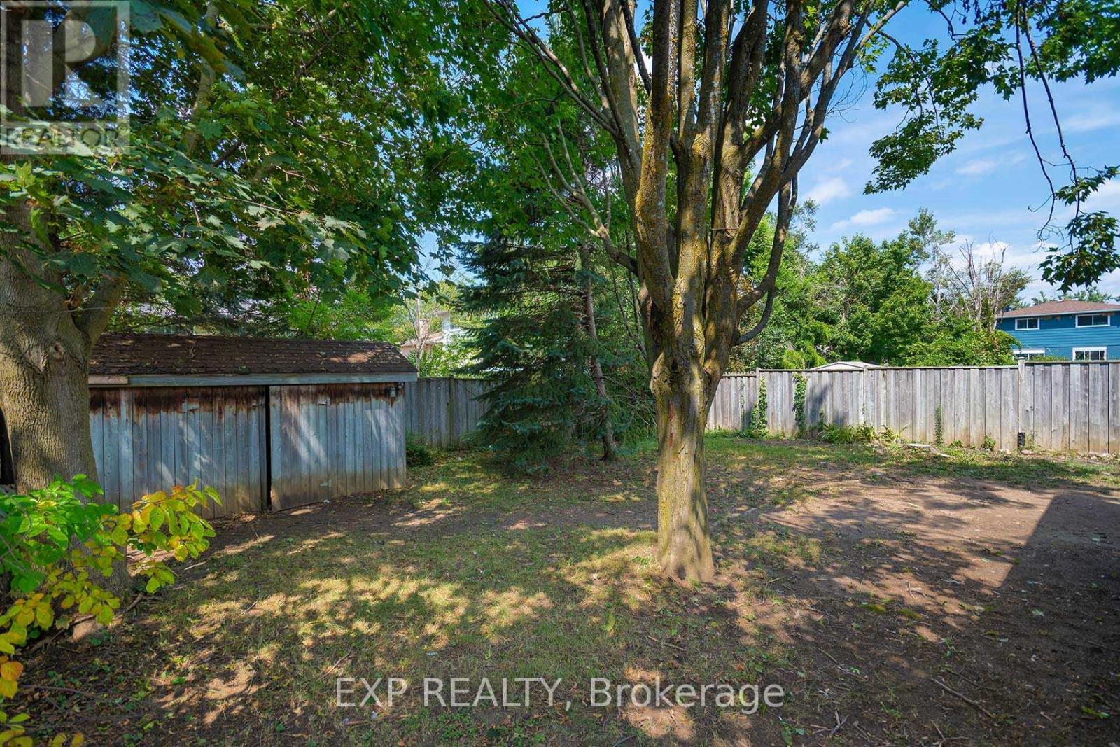 Photo 30 of 260 Cook Street, Barrie ON