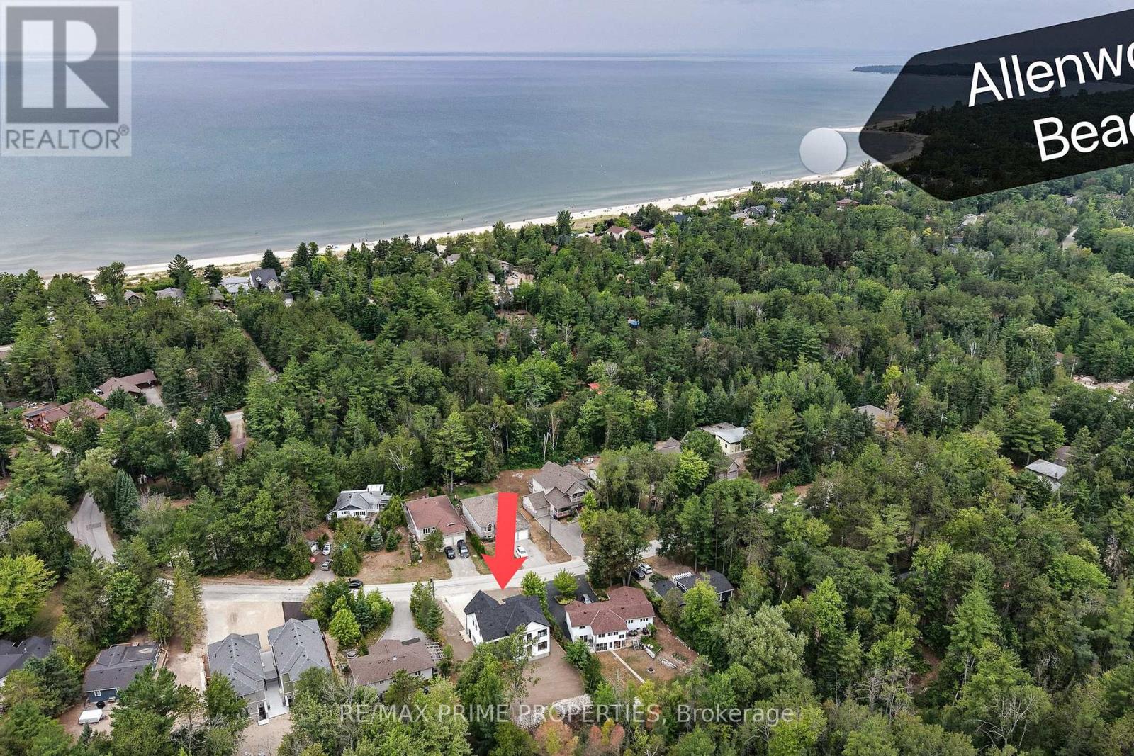 Photo 2 of 118 Valerie Crescent, Wasaga Beach ON