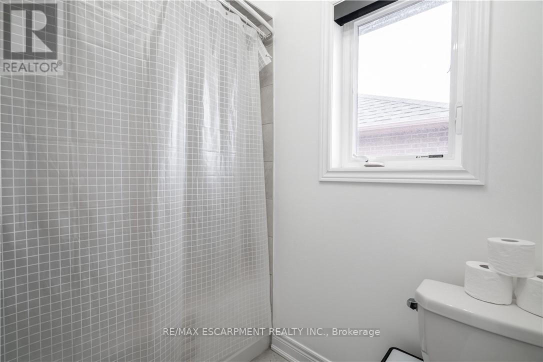 Photo 32 of 4126 Prokich Court, Lincoln ON