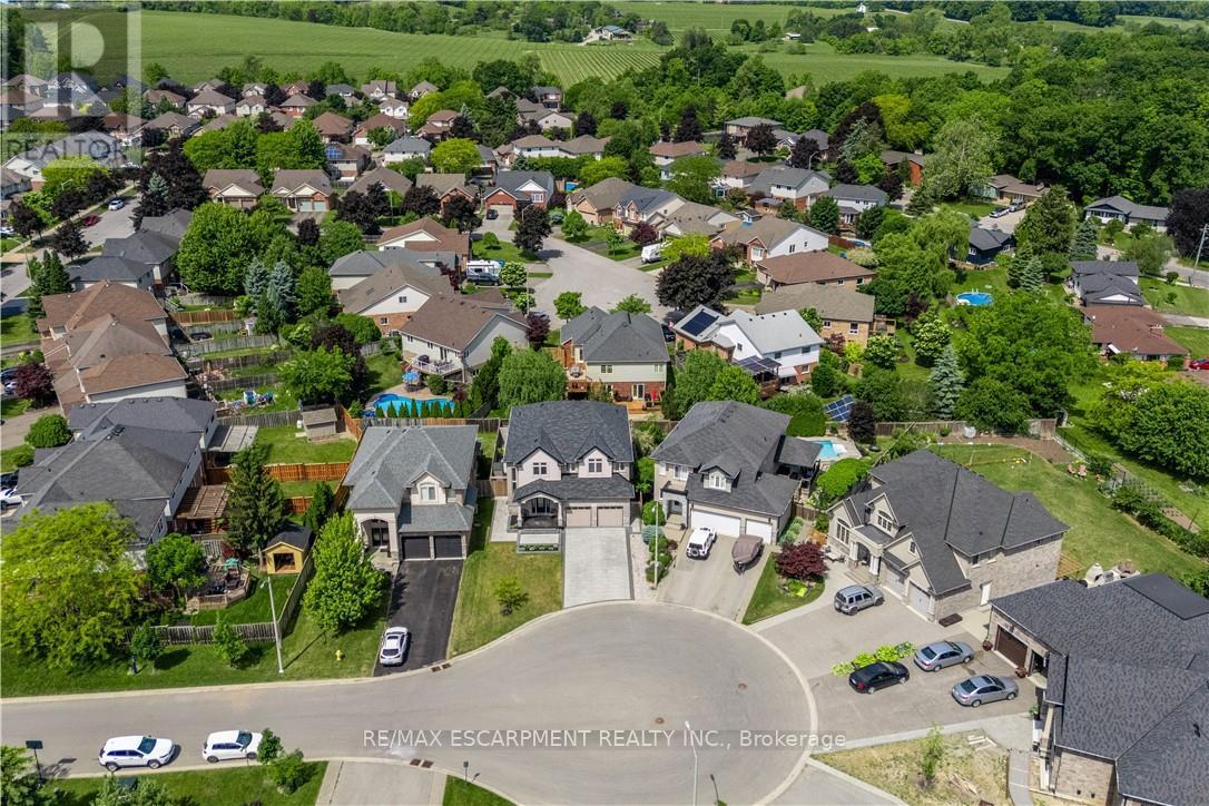 Photo 16 of 4126 Prokich Court, Lincoln ON