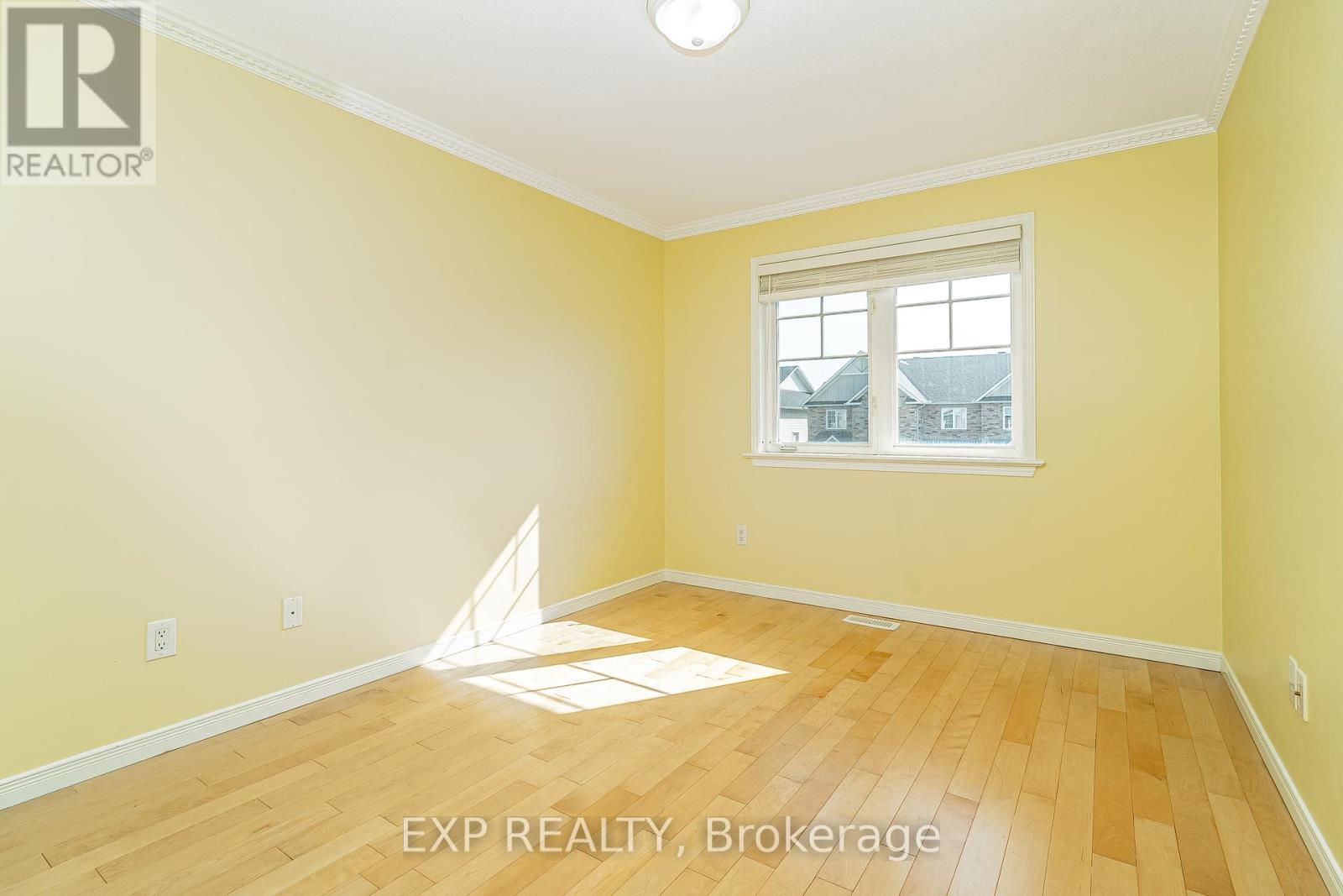 Photo 34 of 611 Braecreek Avenue, Ottawa ON