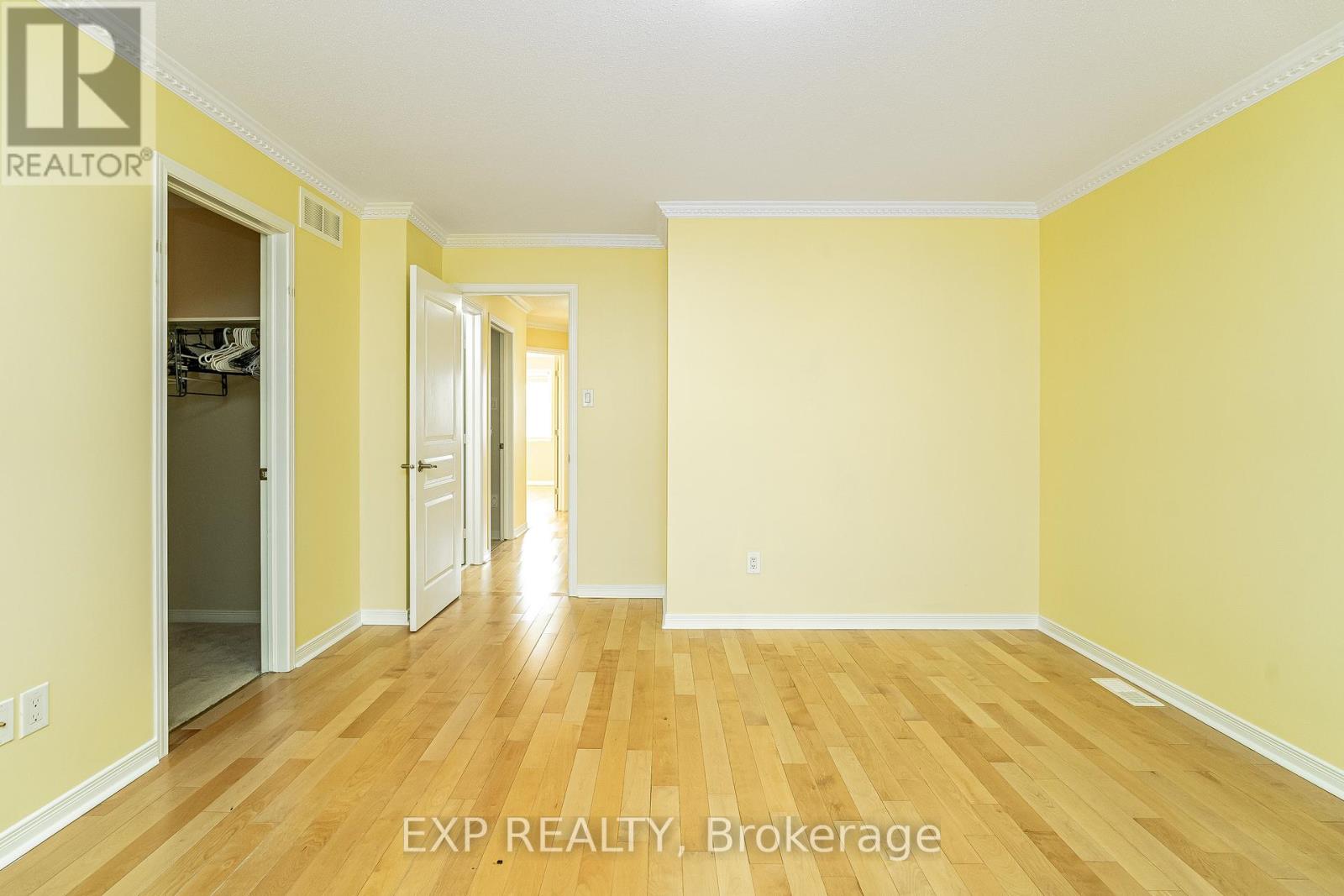 Photo 19 of 611 Braecreek Avenue, Ottawa ON