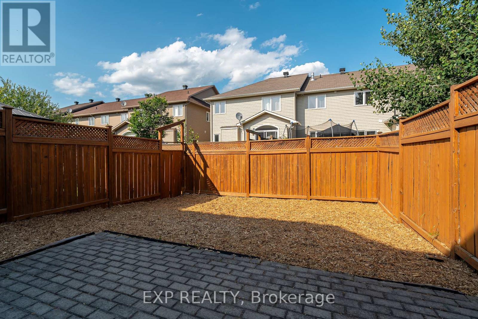 Photo 30 of 611 Braecreek Avenue, Ottawa ON