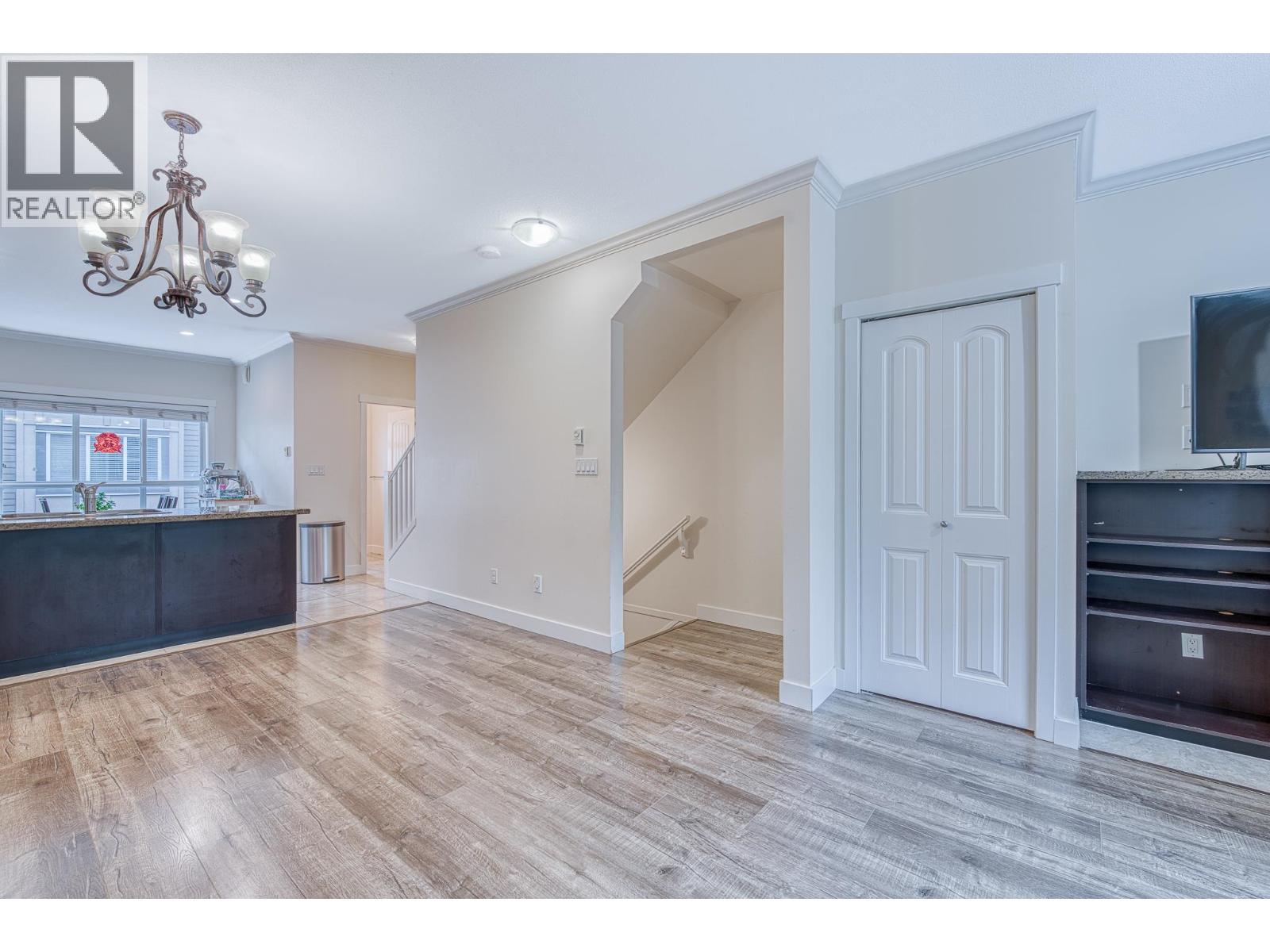 Photo 6 of 4 7373 Turnill Street, Richmond BC