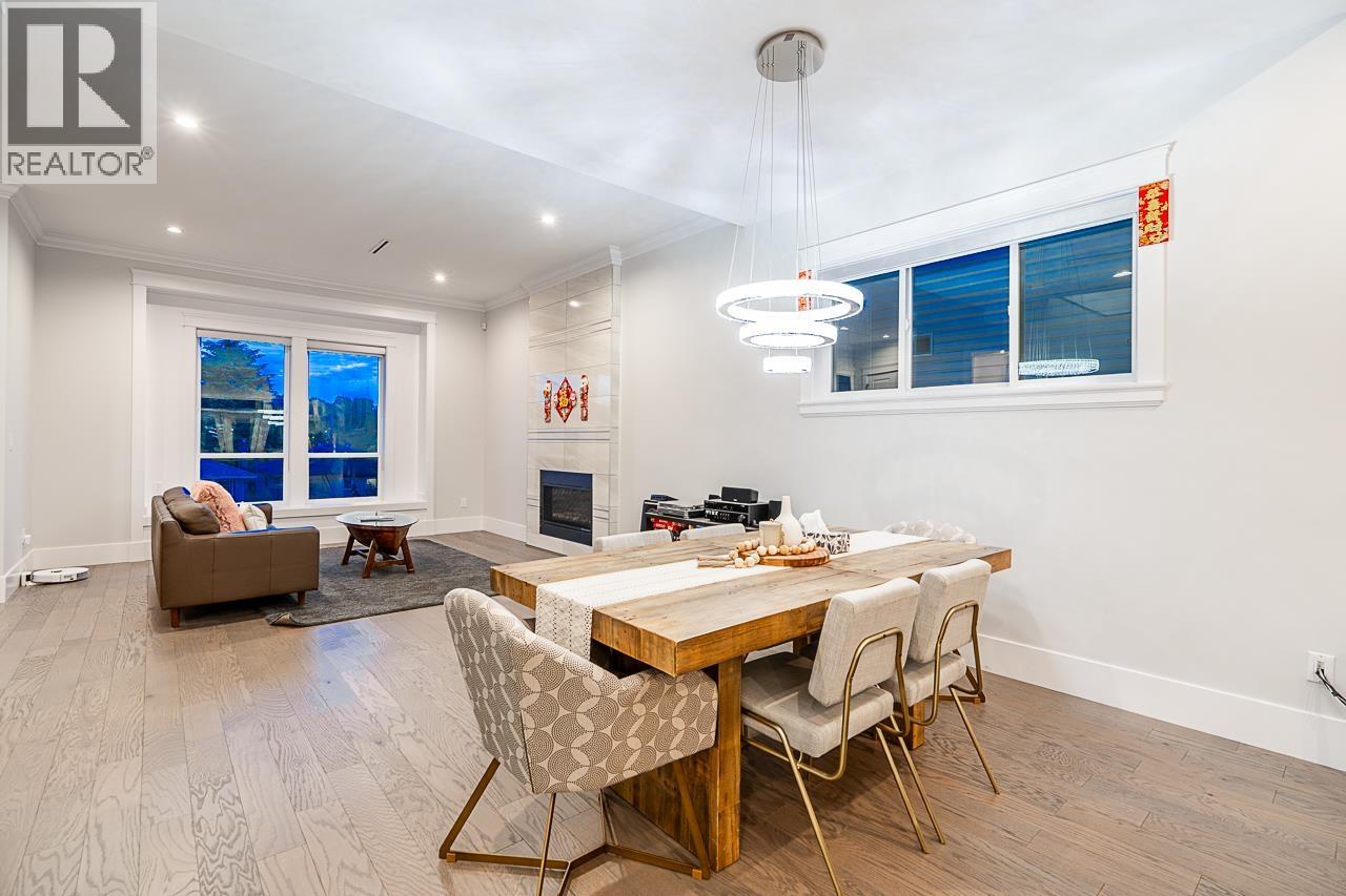 Photo 3 of 89 Warwick Avenue, Burnaby BC