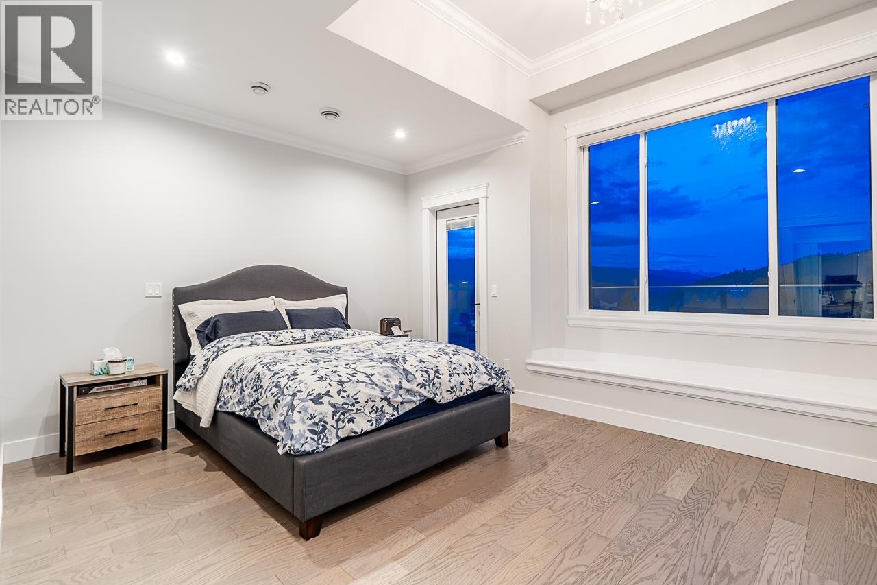 Photo 5 of 89 Warwick Avenue, Burnaby BC